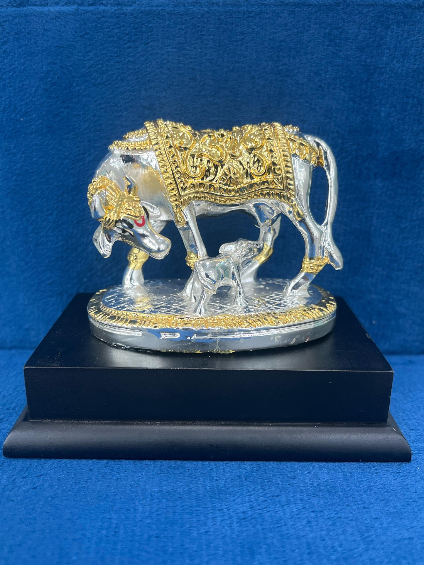 999 Silver Cladded Kamdhenu with Calf (Two Tone | Silver & Blue)
