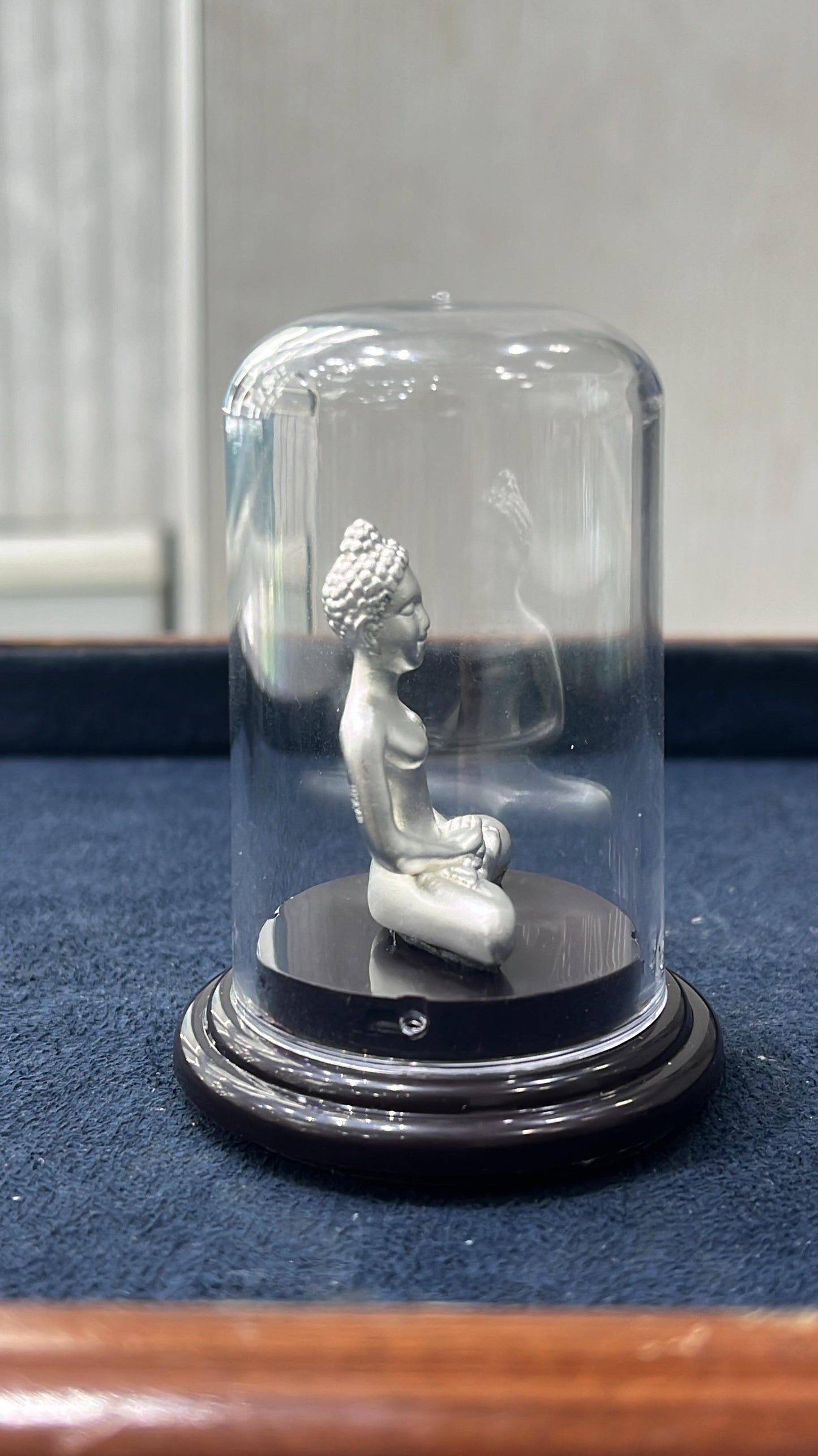 999 Pure Silver Lord Mahavir Idol – Glass Dome Display