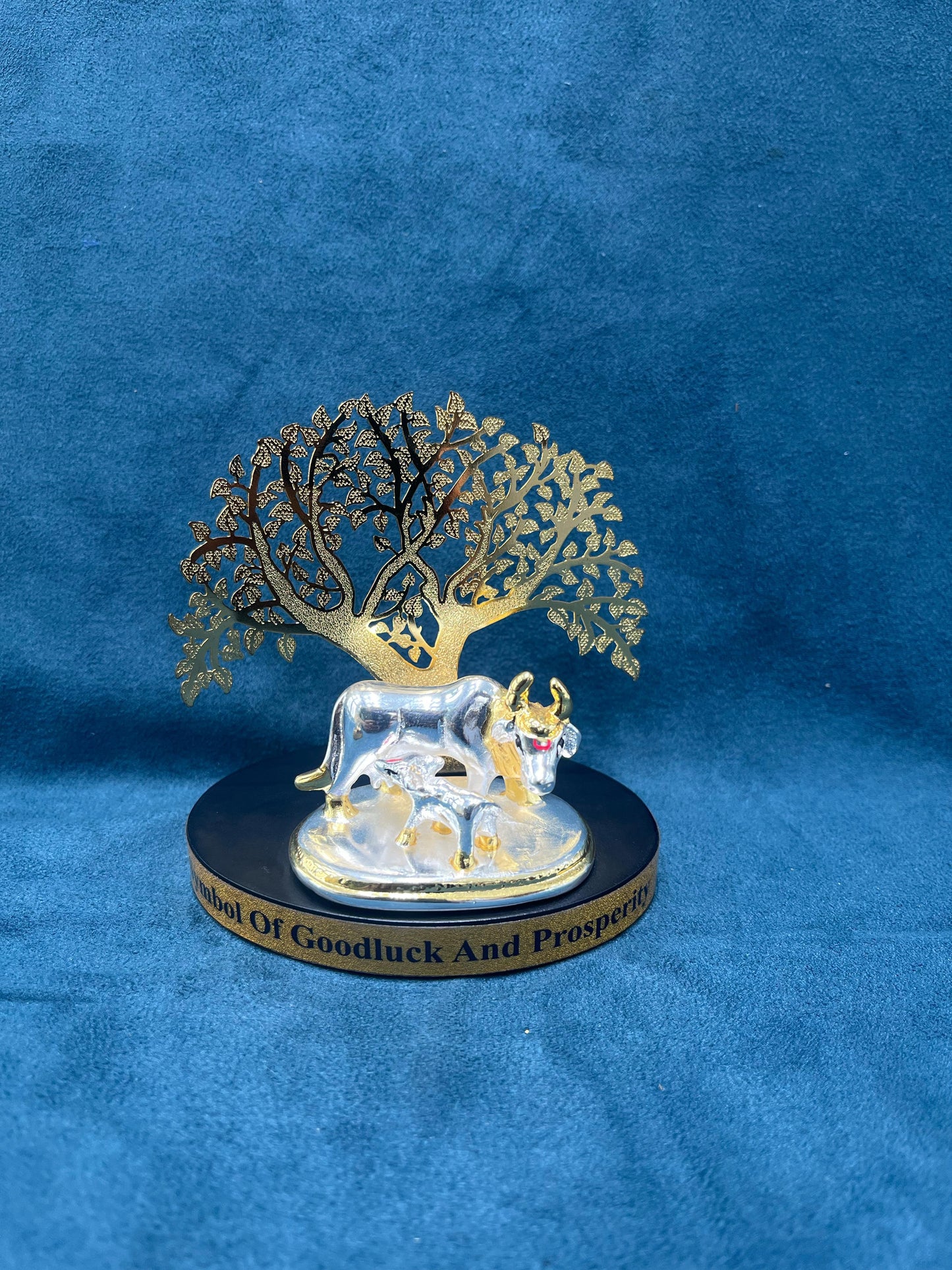 999 Silver Cladded Kamdhenu with Kalpvriksha Idol