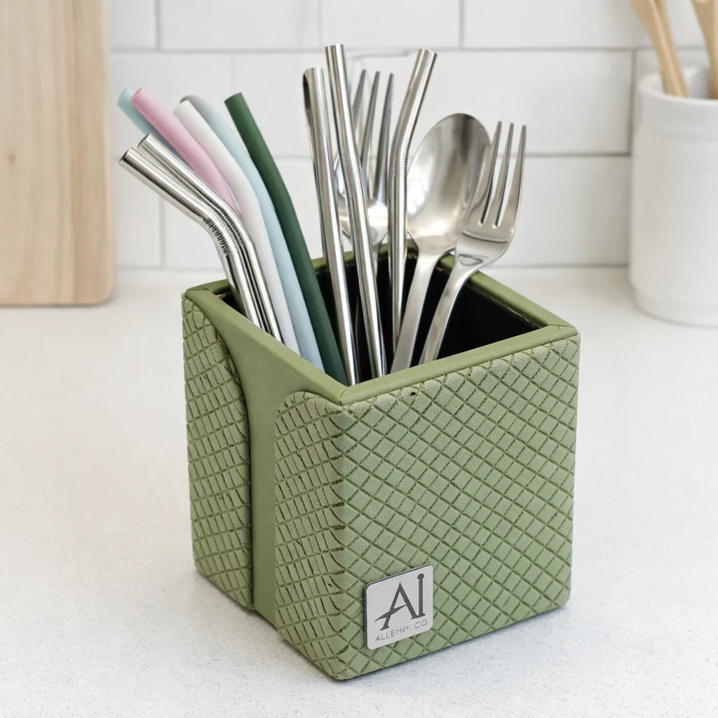 Comfy Homes The Sovereign Collection: Classic Single-Slot Vegan Leather Pen Cup