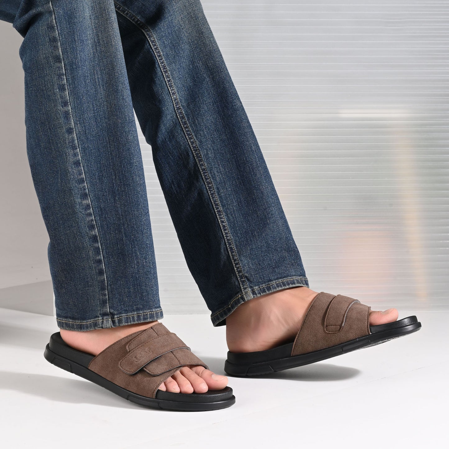 Leaf Ortho high-compression-single-strap-heel-pain-and-swelling-care-slippers-unisex