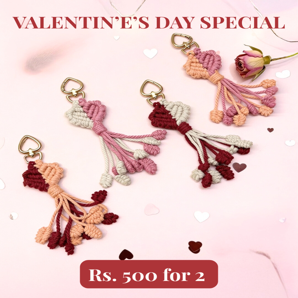 Dhaage Heart Keychain