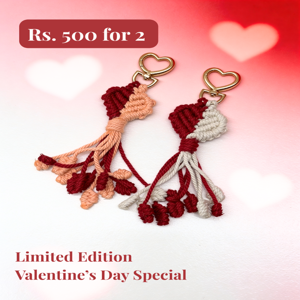 Dhaage Heart Keychain