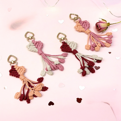 Dhaage Heart Keychain