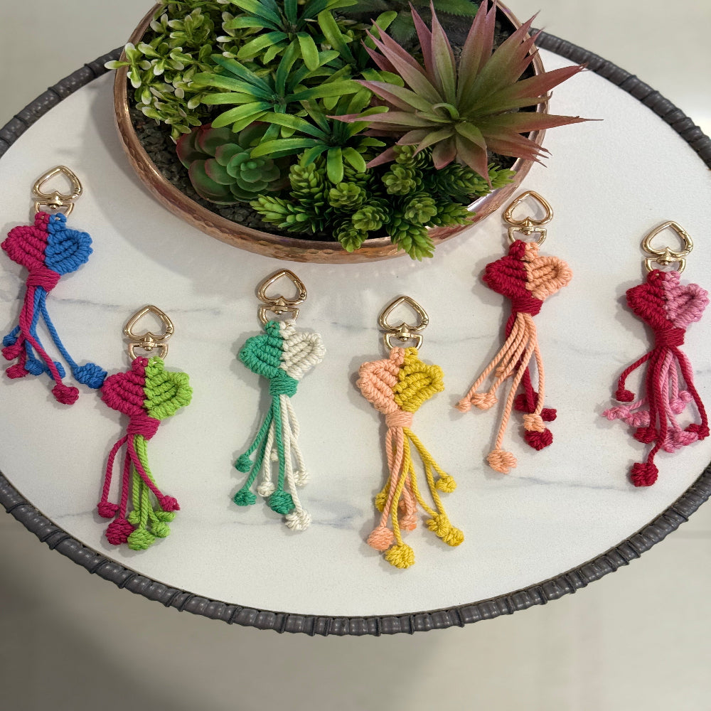 Dhaage Heart Keychain
