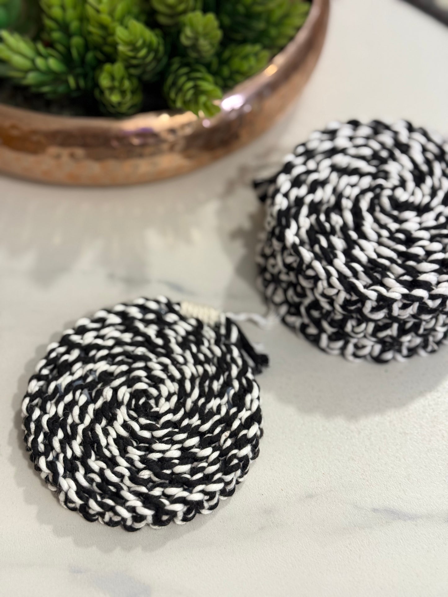 Dhaage Jute Coasters