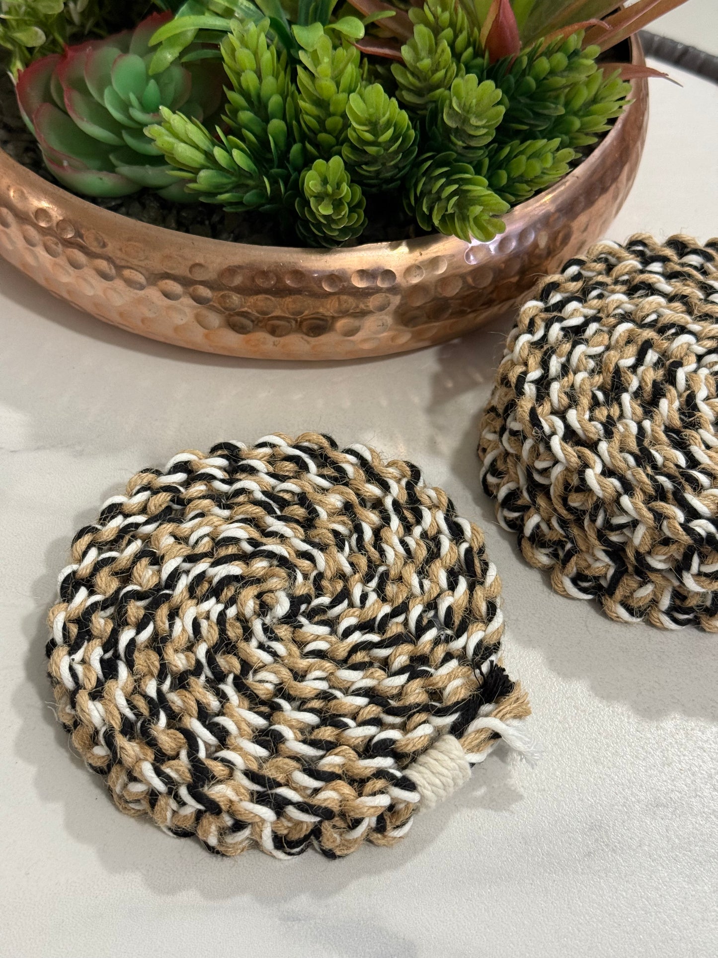 Dhaage Jute Coasters