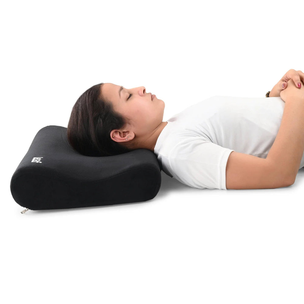 Leaf Contoured Cervical Pillow