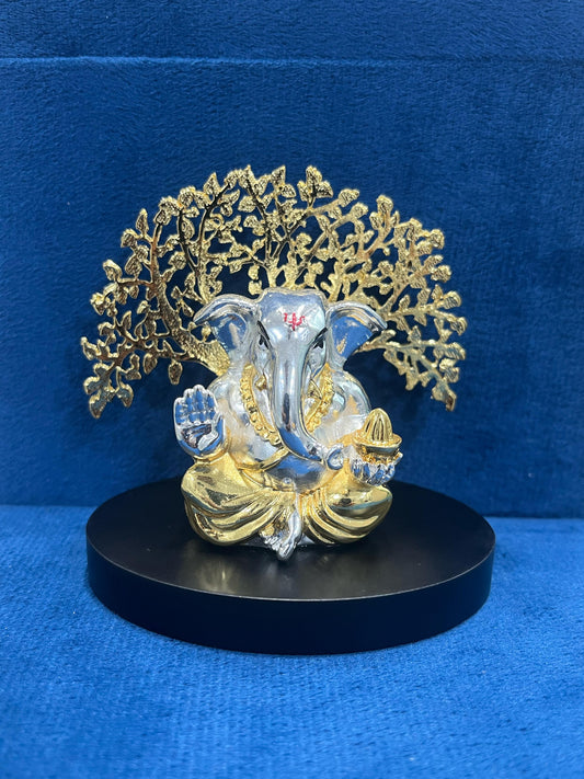 Ganesha Idol with Kalpvriksha