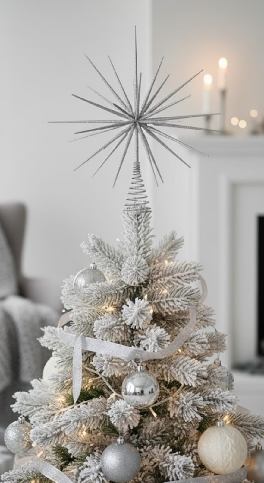 The North Pole Parcel Silver Glow Topper