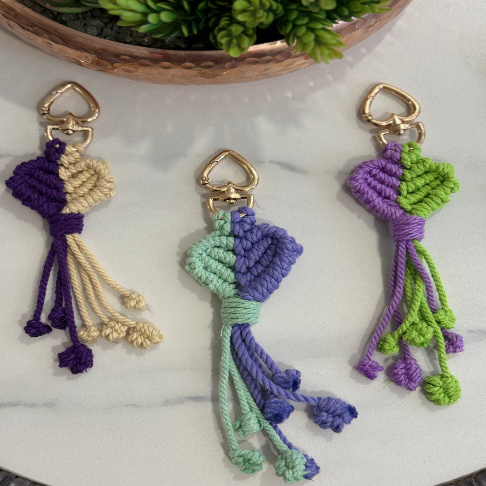 Dhaage Heart Keychain