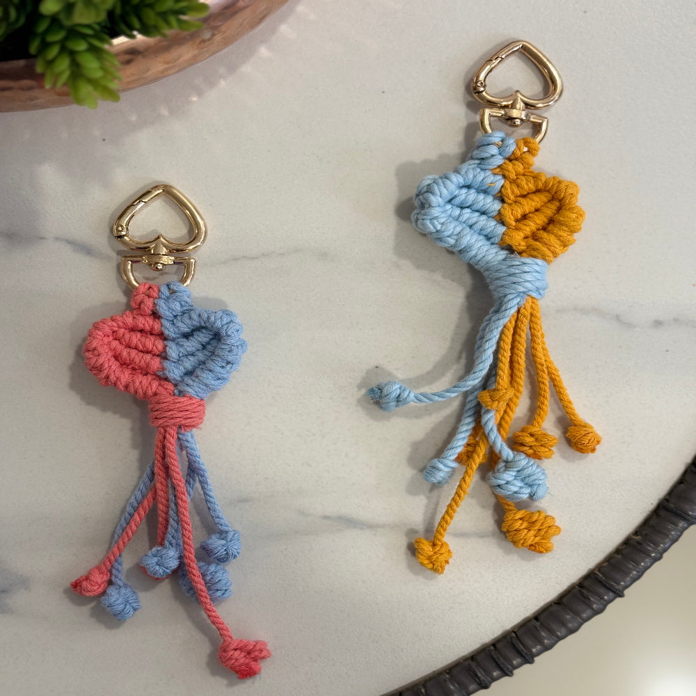 Dhaage Heart Keychain