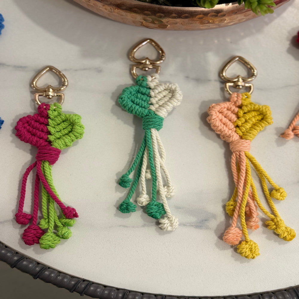 Dhaage Heart Keychain